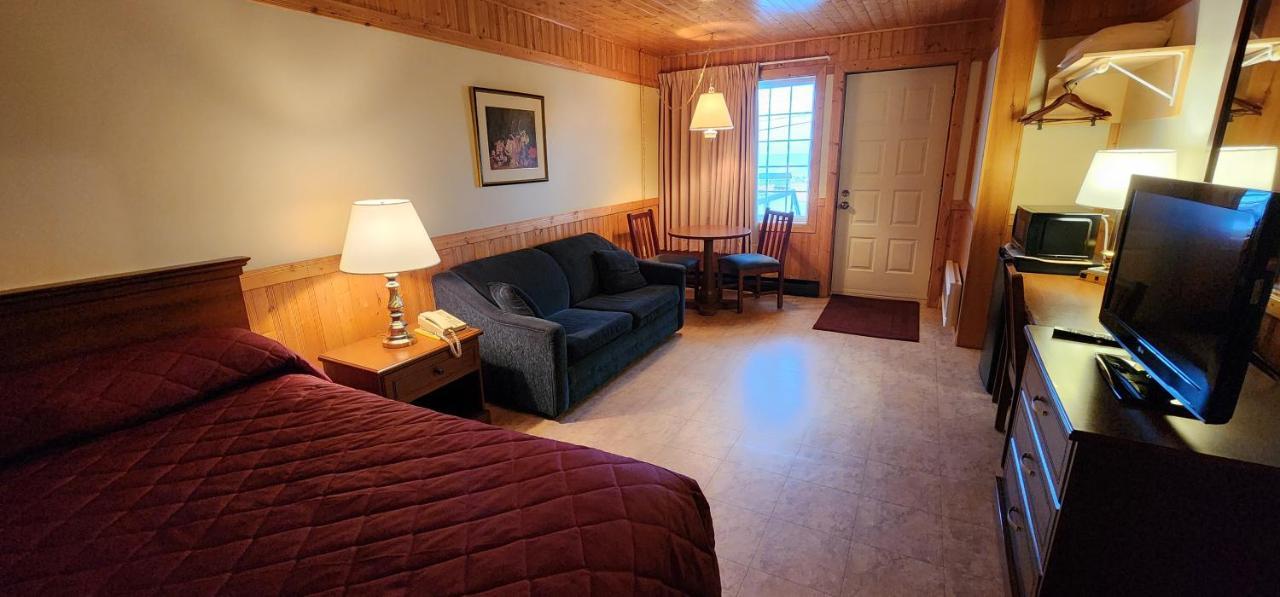 Auberge Motel 4 Saisons Blanc-Sablon Ngoại thất bức ảnh