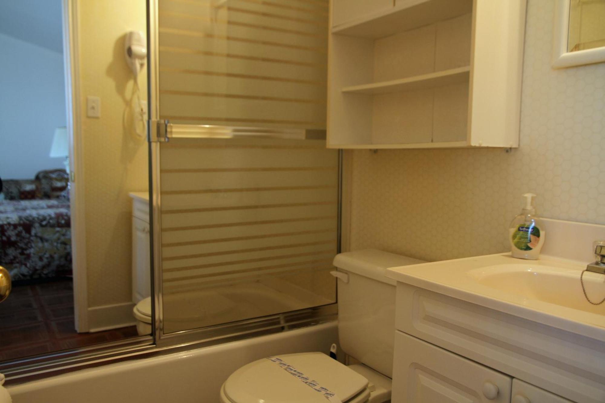 Auberge Motel 4 Saisons Blanc-Sablon Phòng bức ảnh